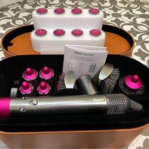 DYSON Airwrap Complete Styler w/ attachment stand